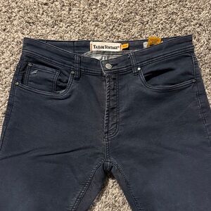 Tailor Vintage Men's Dark Blue Like New Canaan Jeans Size 34x32